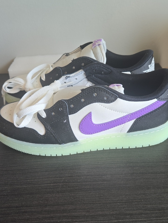 Nike Other - Nike Jordan "Glow In The Dark" Size 6 Youth-7.5 Women NEW